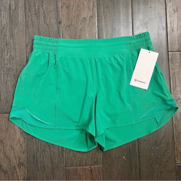 Lululemon NWT Hotty Hot High-Rise Lined Short 4" Kelly Green - Picture 2 of 9